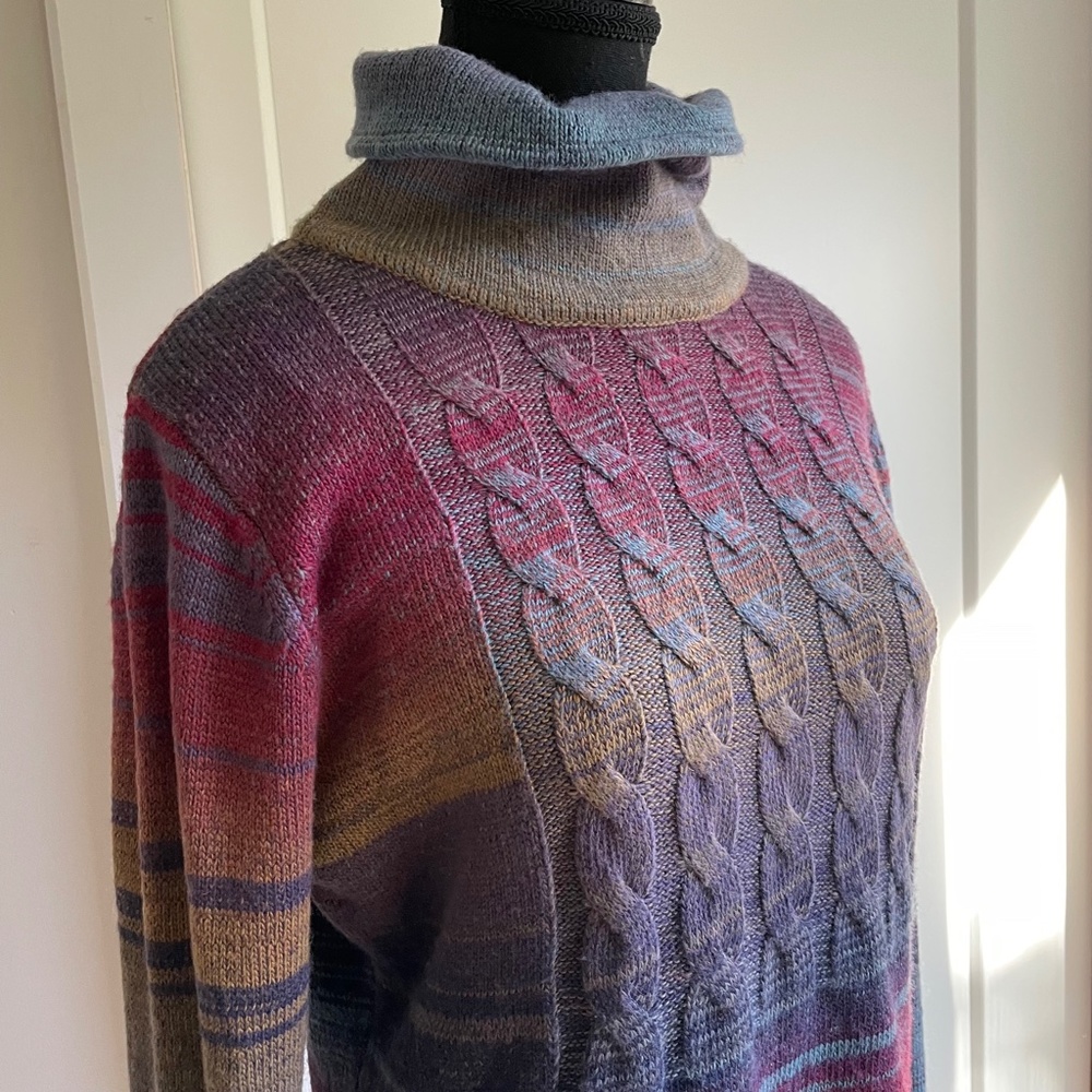 Striped long sweater with Boho fringe